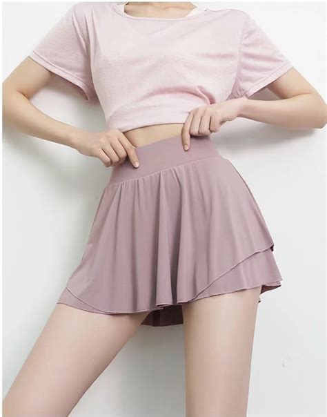 Gợi ý các mẫu đồ bơi nữ kín đáo bikini kín lịch sự cho nàng