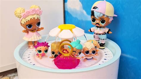 НАШЛИ ЕЕ В ФОНТАНЕ🤣🤣🤣 Куклы ЛОЛ сюрприз в детском садике Смешные КУКЛЫ ...