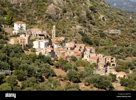 bergdorf in corsica Stock Photo - Alamy