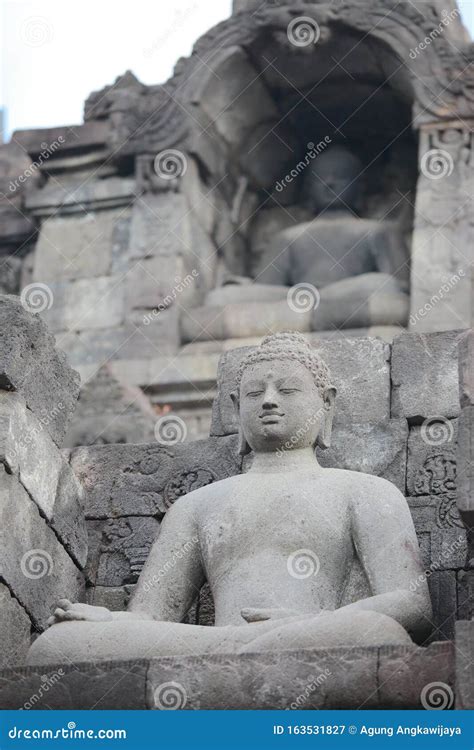 Buddha Stone Carving Abodes Borobudur Tempel Stockbild Bild Von