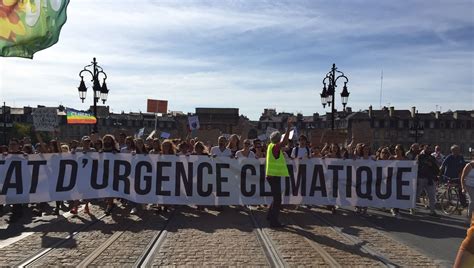 Photos A Bordeaux Plus De Trois Milliers De Personnes Ont March