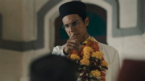 Swatantra Veer Savarkar Box Office Collection Day 2 Randeep Hooda Film