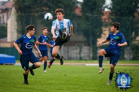 Calcio Oggi Torna Il Campionato Juniores Fbc Saronno Al Colombo