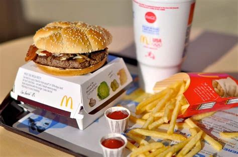 Qué es McDonalds y cómo Surgió el Gigante de la Comida Rápida