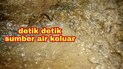 Sumber Air Berhasil Ditemukan Di Kedalaman 6 Meter Gali Sumur Manual