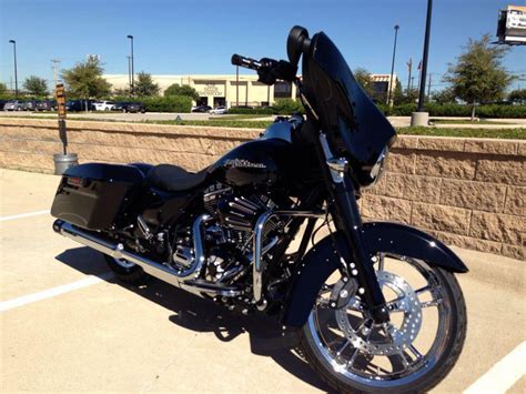 Harley Davidson Flhx Street Glide Touring For Sale On Motos