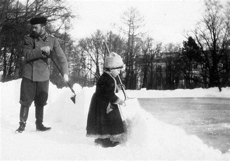 Жизнь императора Николая II в фотографиях | Правмир