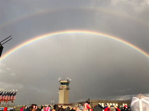 Gay Encarnacao On Twitter Rt Jules A Double Rainbow Appeared