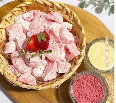 Resep Mochi Bites Stroberi Si Pink Cantik Kenyal Kenyal Okezone Lifestyle