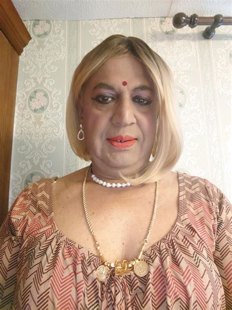 Blonde Again Crossdresser Heaven