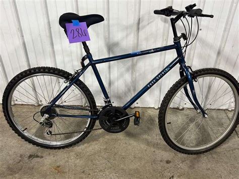 HIGH COUNTRY FREE SPIRIT BICYCLE Earl S Auction Company