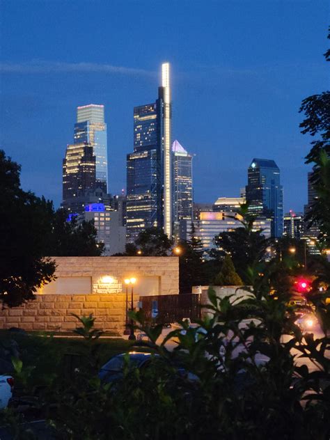 Philadelphia from a far : CityPorn