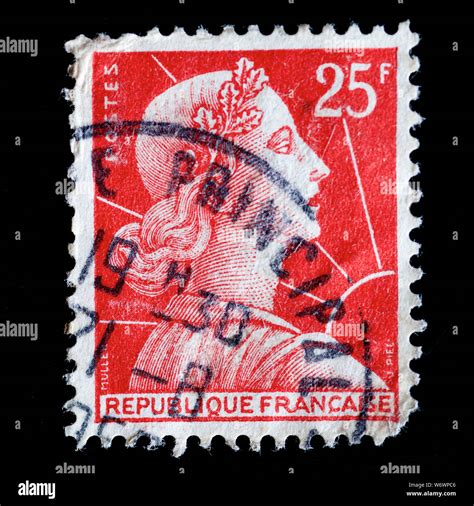 Postage Stamp France Hi Res Stock Photography And Images Alamy