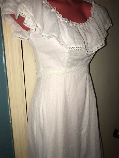 Vintage 1970s Peasant Wedding Dress Gorgeous White Gem