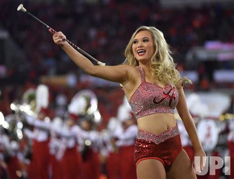 Photo: Alabama Crimson Tide cheerleaders perform - CFP20170109304 - UPI.com