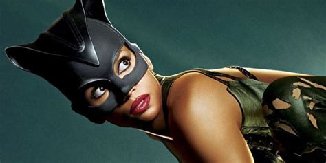 The Batman: Halle Berry Has a Message for New Catwoman, Zoe Kravitz ...