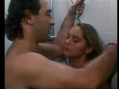 Sexo Mojado En La Ducha El Inolvidable Porno Vintage En Full HD Restyling XVIDEOS