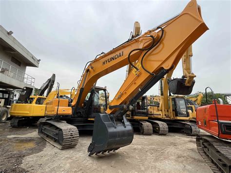 High Quality 22 Ton Hyundai 210 215 220 Used Crawler Excavator South