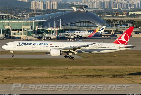 TC LJI Turkish Airlines Boeing 777 3F2ER Photo By Wolfgang Kaiser ID