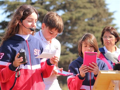 El Medio Ambiente Y El Compromiso De La Comunidad Educativa Del Colegio