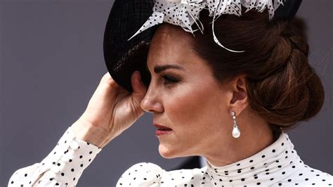 Palace Anuncia La Princesa Kate No Regresará Después De Que Le