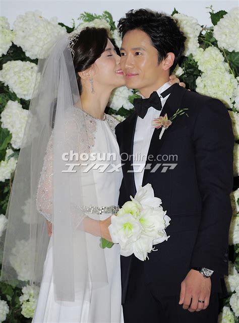 Chosun Online 朝鮮日報 【フォト】チソン＆イ・ボヨン「きょう結婚します！」