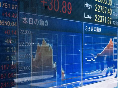 日経平均株価とtopixの違いは？各指数の特徴とチャートの見方について分かりやすく解説！｜k Zone Money