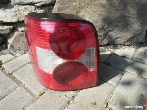 Vw Passat B Kombi Lift Lampa Lewa Ty Polecam K Odzko Sprzedajemy Pl