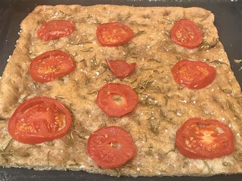 Focaccia Mit Tomaten Und Rosmarin Von Gloryous Chefkoch