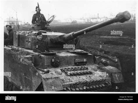 10 Ss Panzer Division Frundsberg Fotos E Imágenes De Stock Alamy