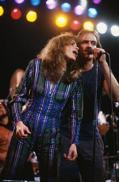 The Most Stylish Music Couples Of All Time Carly Simon James Taylor Carly Simon Carly