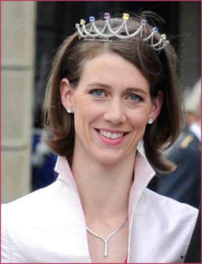 424 best Royal Tiaras images on Pinterest | Crowns, Royal crowns and Royal tiaras