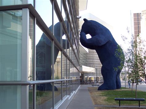 The Big Blue Bear in Denver, Colorado. | Public art, Big blue, Colorado