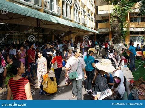 Overload At Asia Hospital Editorial Photography Image 42456532