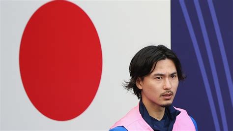 南野拓実の地元！泉佐野市出身のサッカー選手「最強の3人」 ｜qoly サッカーニュース