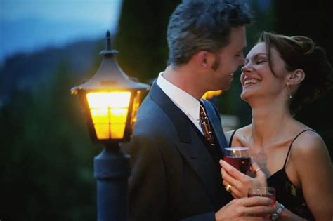 Things You Should Know Before Having Sex With Friends Her Norm