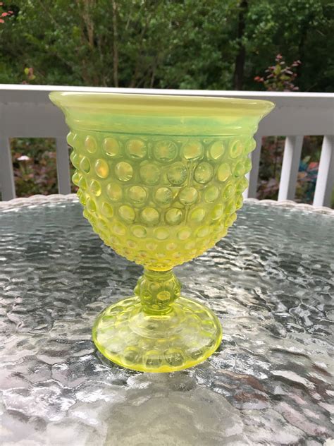 Vintage Fenton Yellow Topaz Opalescent Hobnail Vaseline Etsy Nederland