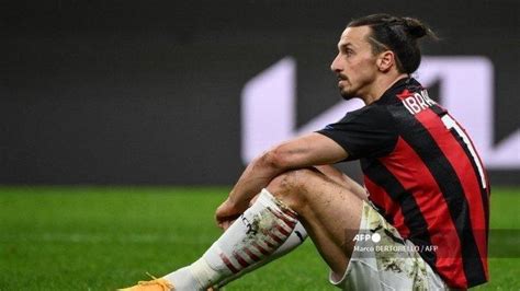 Zlatan Ibrahimovic Bakal Absen Bela Ac Milan Bulan Olivier Giroud