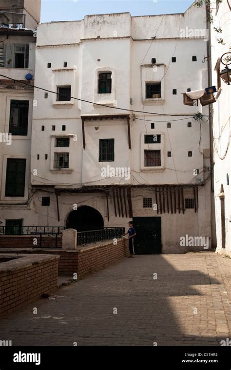 Maisons Blanches Dans La Casbah D Alger L Afrique Du Nord Photo Stock