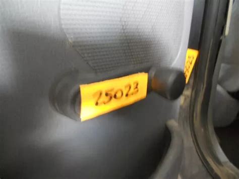 Manija Para Elevador Manualtrasero Izq Peugeot 206 25023