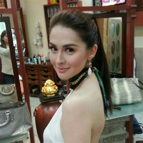 Marian Rivera Is Sexy And Stunning In Her Backless Dress At Mr Pogi