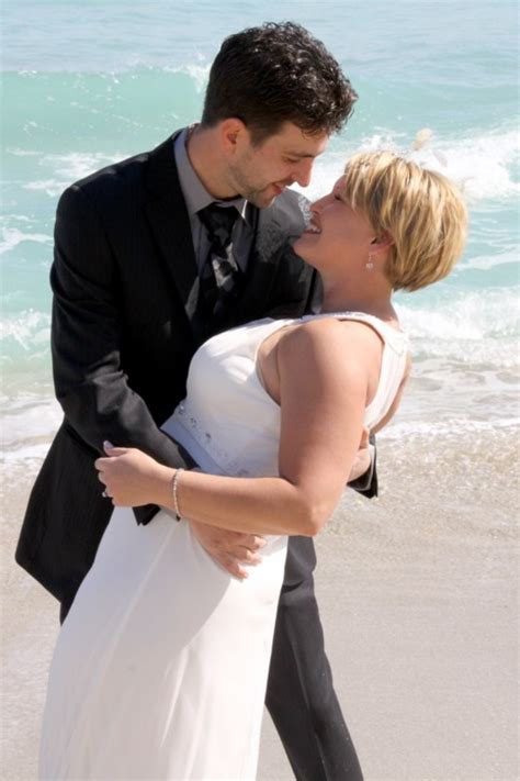 Fort Lauderdale Beach Wedding by www.FortLauderdaleBeachWeddings.net ...