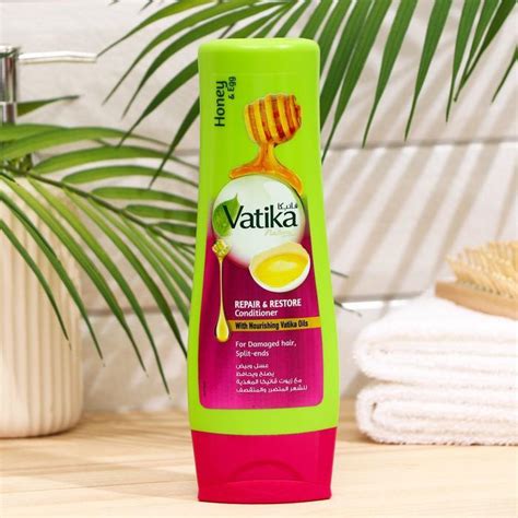 Кондиционер для волос Dabur Vatika Naturals Repair And Restore исцеление