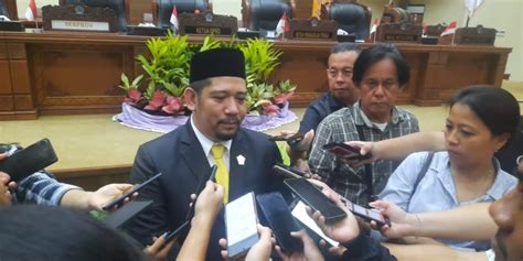 Raski Mokodompit Dilantik Sebagai Wakil Ketua Dprd Sulut Infosulut Id