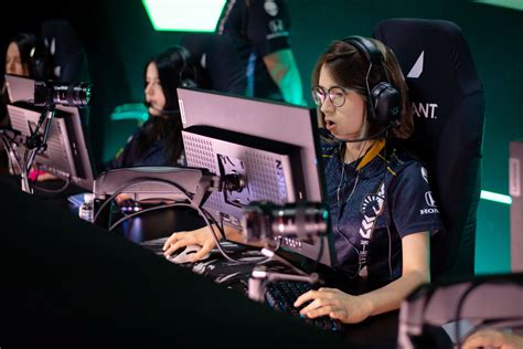 Liquid E ODDIK Garantem Vaga Na Final Da Chave Superior Do Game