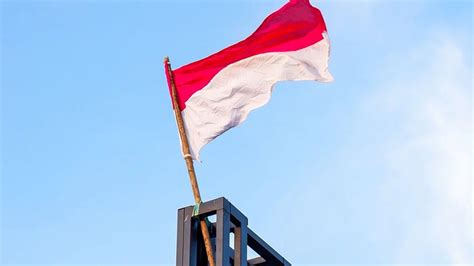 Ribuan Bendera Merah Putih Berkibar Di Pasir Datar Galunggung Sambut Hut Ke 79 Kemerdekaan Ri