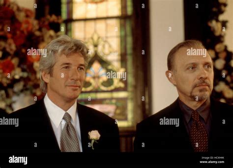 RUNAWAY BRIDE, Richard Gere, Hector Elizondo, 1999. ©Paramount/courtesy Everett Collection Stock ...