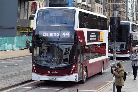 Lb Princes Street Edinburgh Lothian Buses Volvo B T Flickr