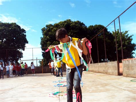 Escola Estadual José Gomes Junqueira: Escola Viva Brincadeiras e Jogos