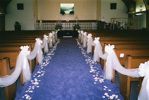 Simple Church Decorations For Wedding